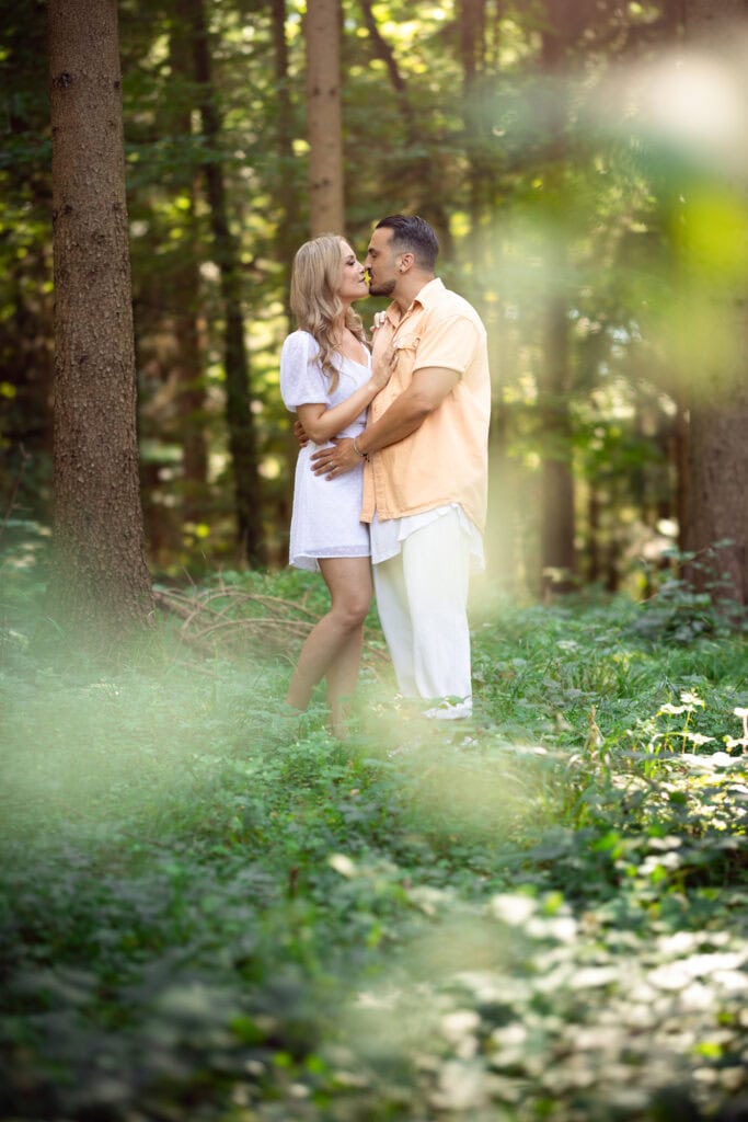 Wedding at Moschti Stäfa, Zürich. Pre-wedding session