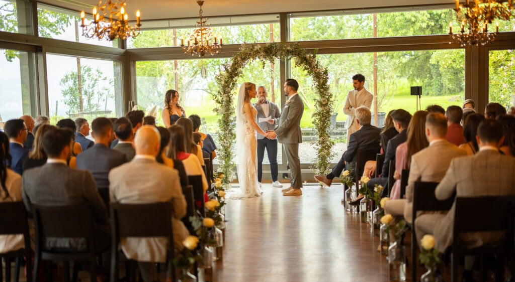 Wedding at Moschti Stäfa, Zürich. Ceremony