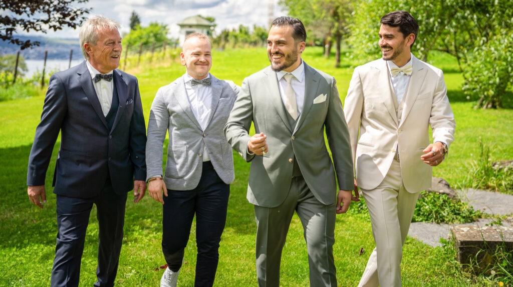 Wedding at Moschti Stäfa, Zürich. Getting ready groom