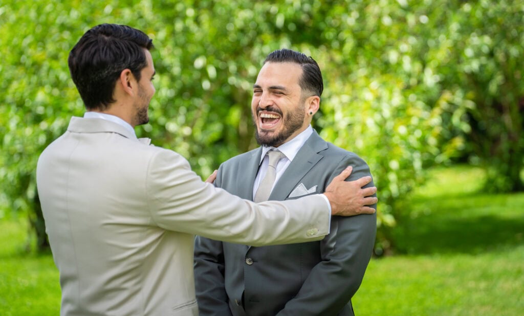 Wedding at Moschti Stäfa, Zürich. Getting ready groom