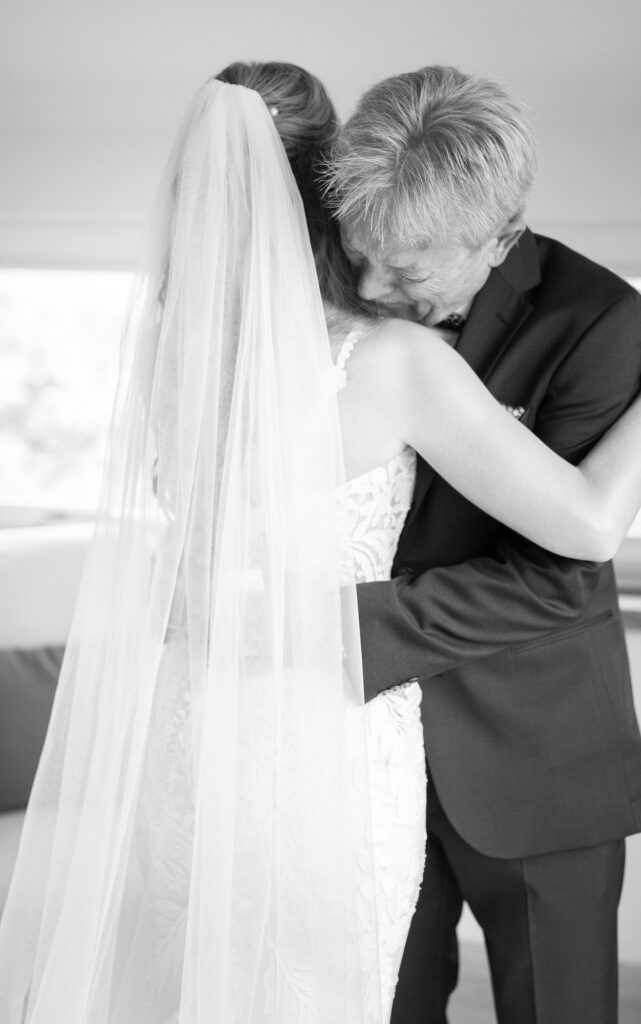 Wedding at Moschti Stäfa, Zürich. First Look with father