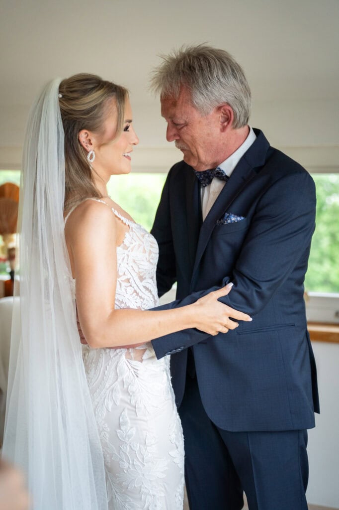 Wedding at Moschti Stäfa, Zürich. First Look with father