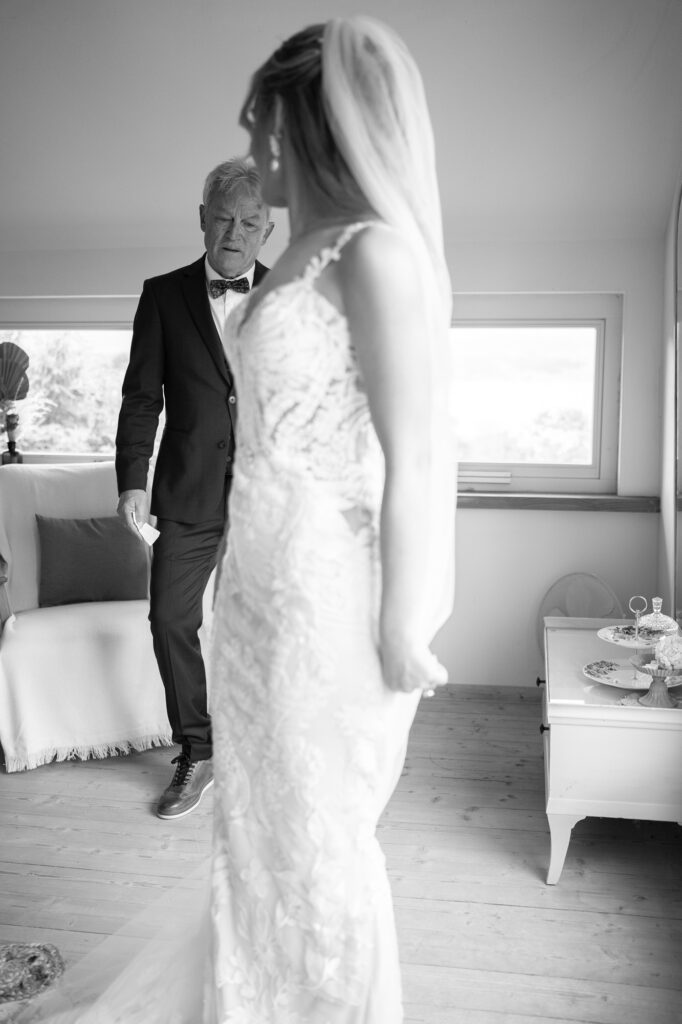 Wedding at Moschti Stäfa, Zürich. First Look with father