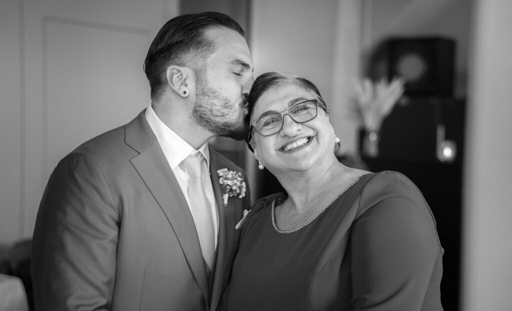 Wedding at Moschti Stäfa, Zürich. Ceremony