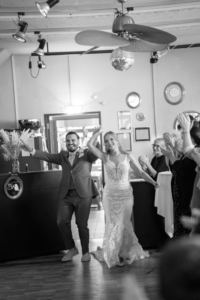 Wedding at Moschti Stäfa, Zürich. Reception and Apero