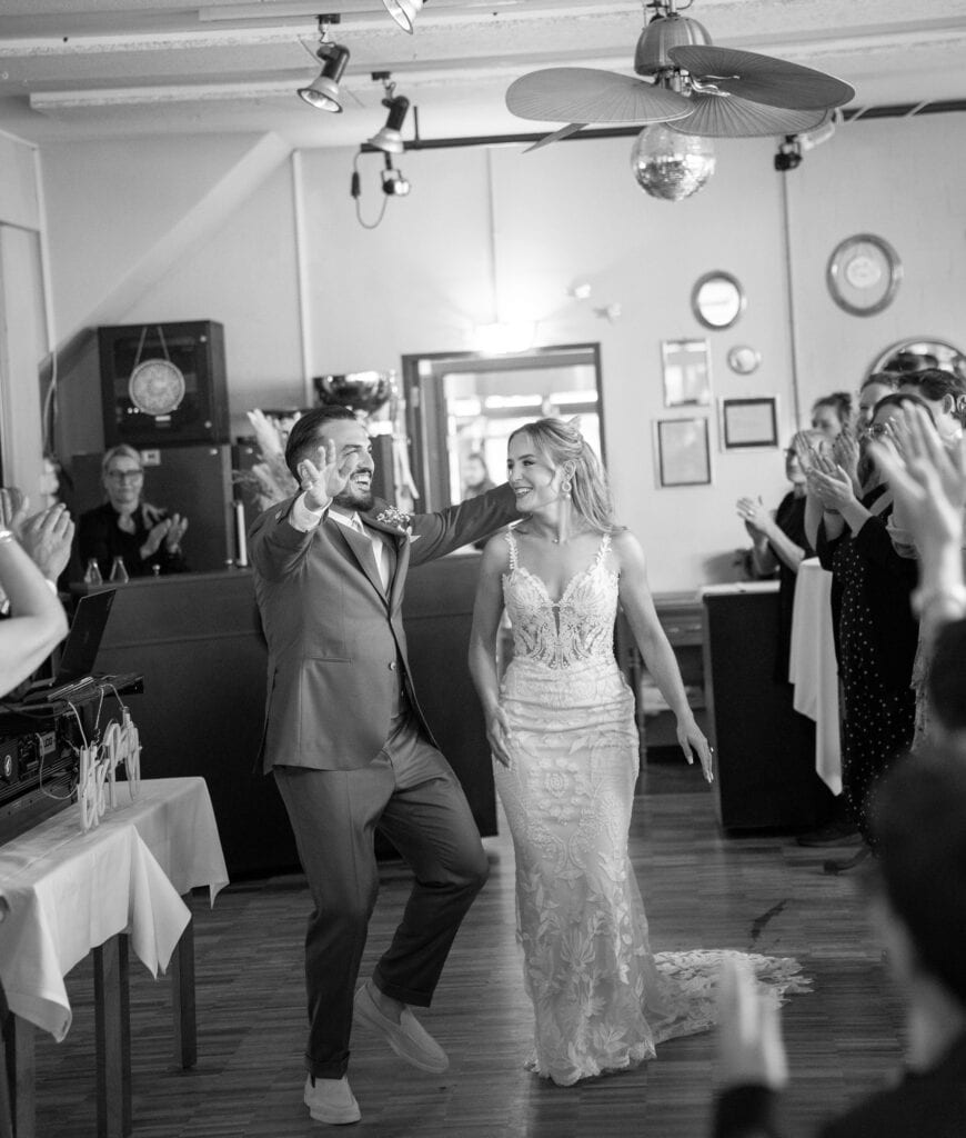 Wedding at Moschti Stäfa, Zürich. Reception and Apero