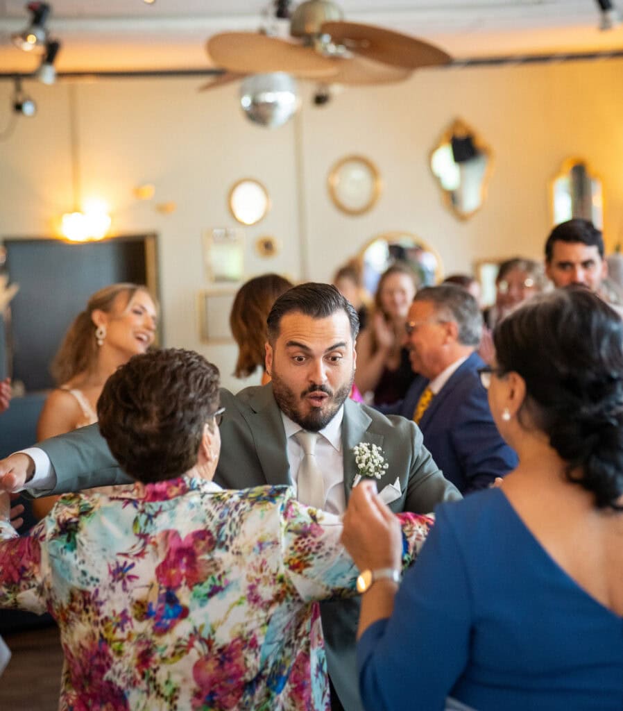 Wedding at Moschti Stäfa, Zürich. Reception and Apero