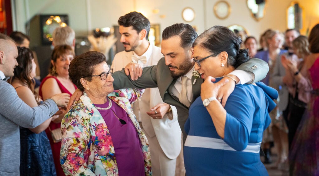 Wedding at Moschti Stäfa, Zürich. Reception and Apero