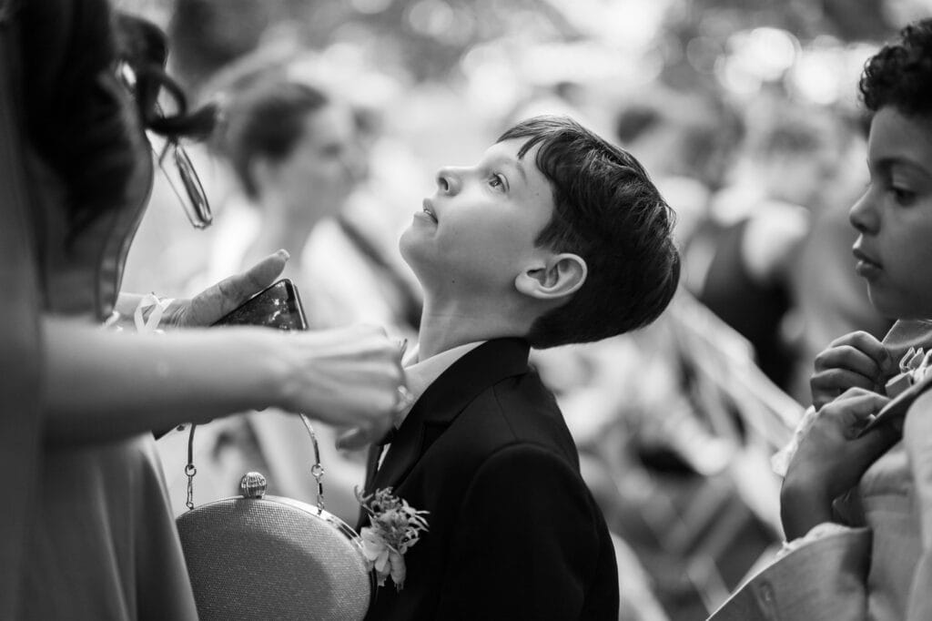 Wedding ceremony in the garden. Schloss Hünigen. Emotional and colorful wedding ceremony. Kid