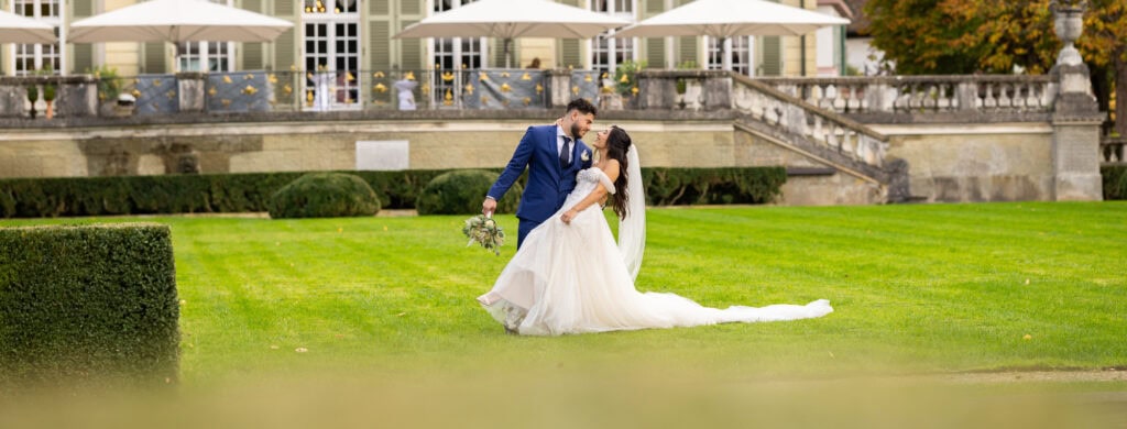 Villa Wenkenhof, Basel. Couple session with bride and groom