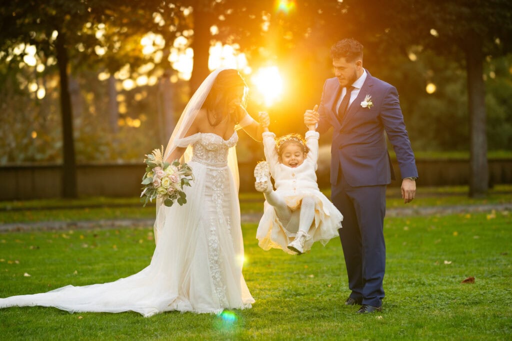Villa Wenkenhof, Basel. Couple session with bride and groom, and her daughter