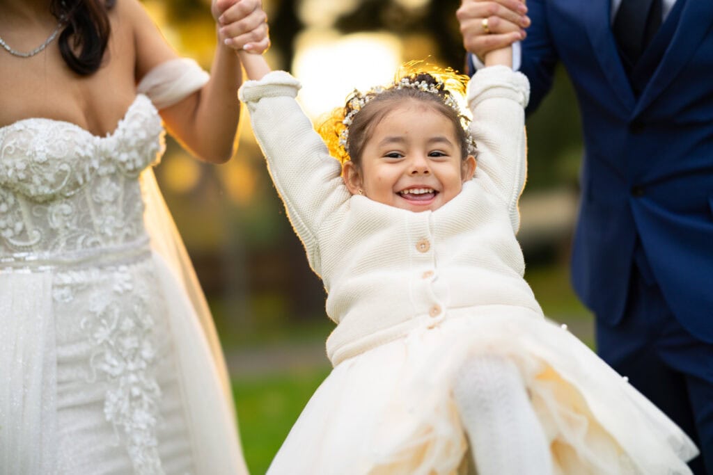 Villa Wenkenhof, Basel. Couple session with bride and groom, and her daughter