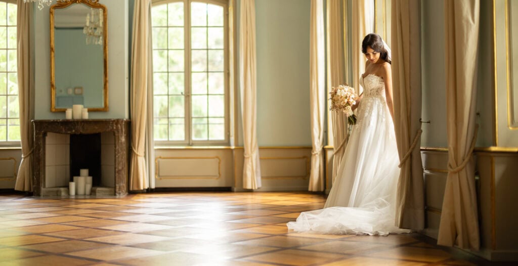 Bride before the ceremony. Bride photoshoot at Schloss Hünigen.
